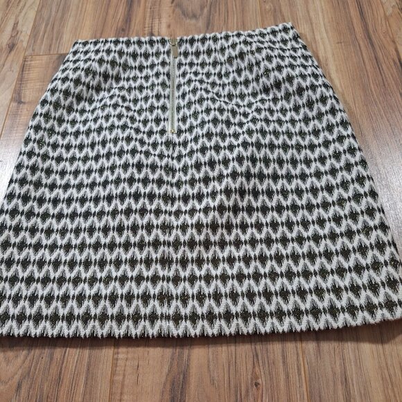 the Loft mini skirt size 0P - Picture 2 of 5